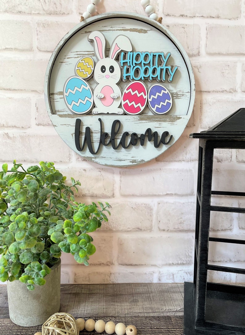 The Slotted Welcome Sign